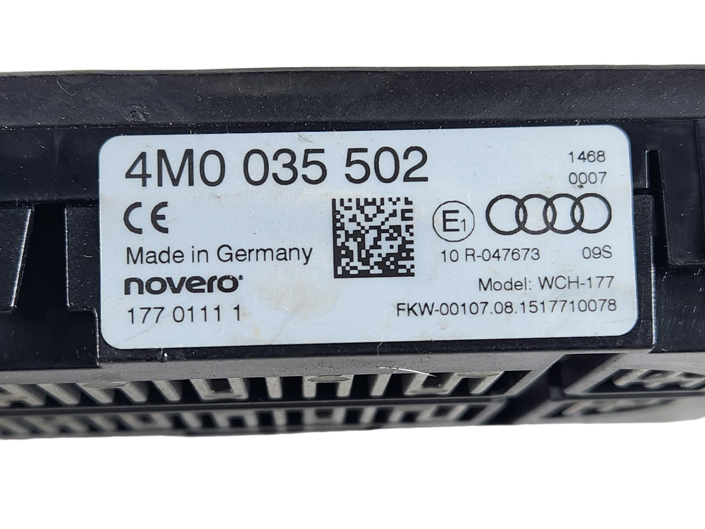 Audi Q7 4M Genuine Wireless Phone Charger Module 4M0035502