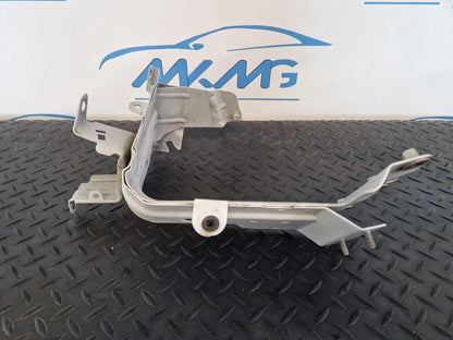 16-20 AUDI Q7 4M GENUINE FRONT RIGHT O/S FENDER WING PANEL HOLDER C9A 4M0821138B