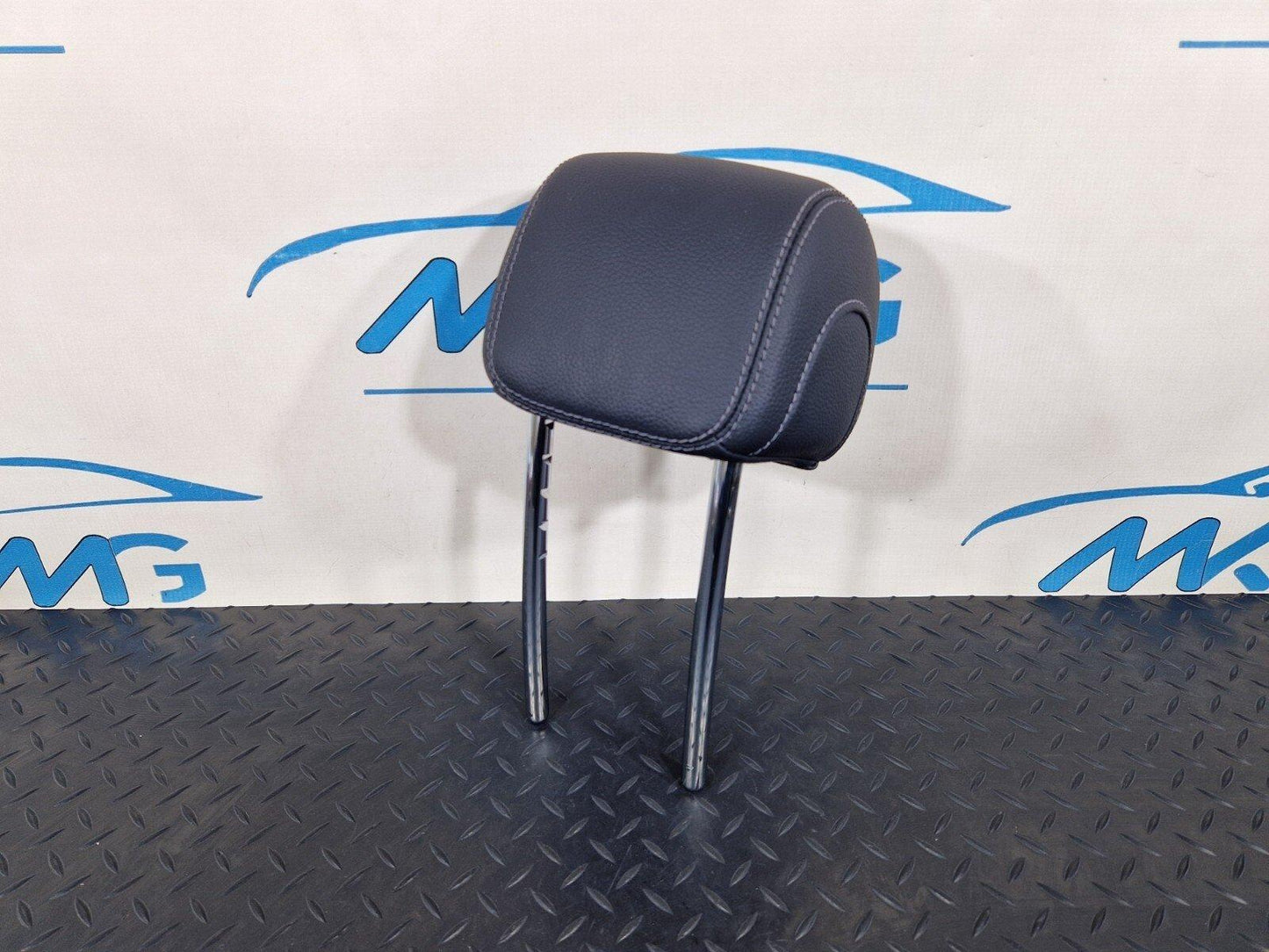 14-21 MERCEDES BENZ C200d W205 REAR SEAT HEAD REST FITS LEFT & RIGHT A2059702950