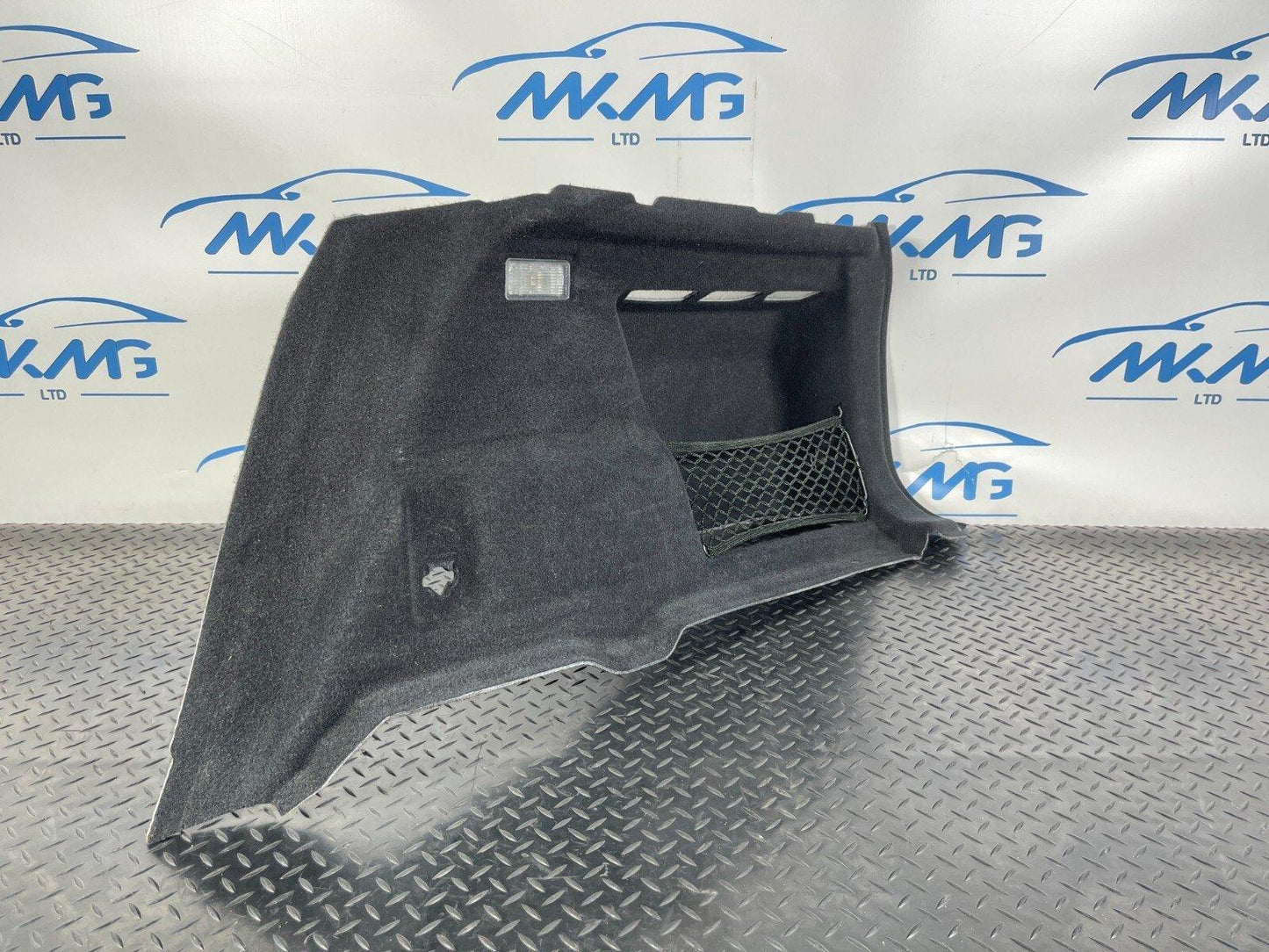 16-22 BMW X1 F48 GENUINE REAR RIGHT SIDE BOOT TRIM PANEL COVER 7425644