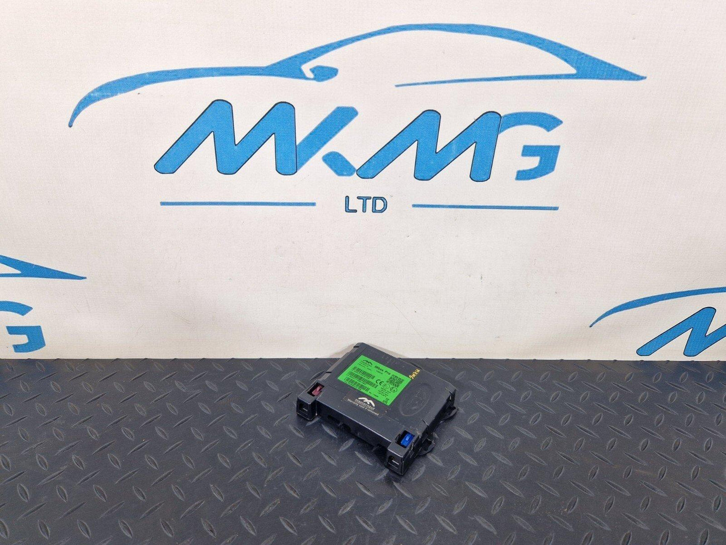 18-ON MERCEDES BENZ SPRINTER W907 W910 MASTERNAUT GPS TELEMETRICS ECU UNIT MBOX