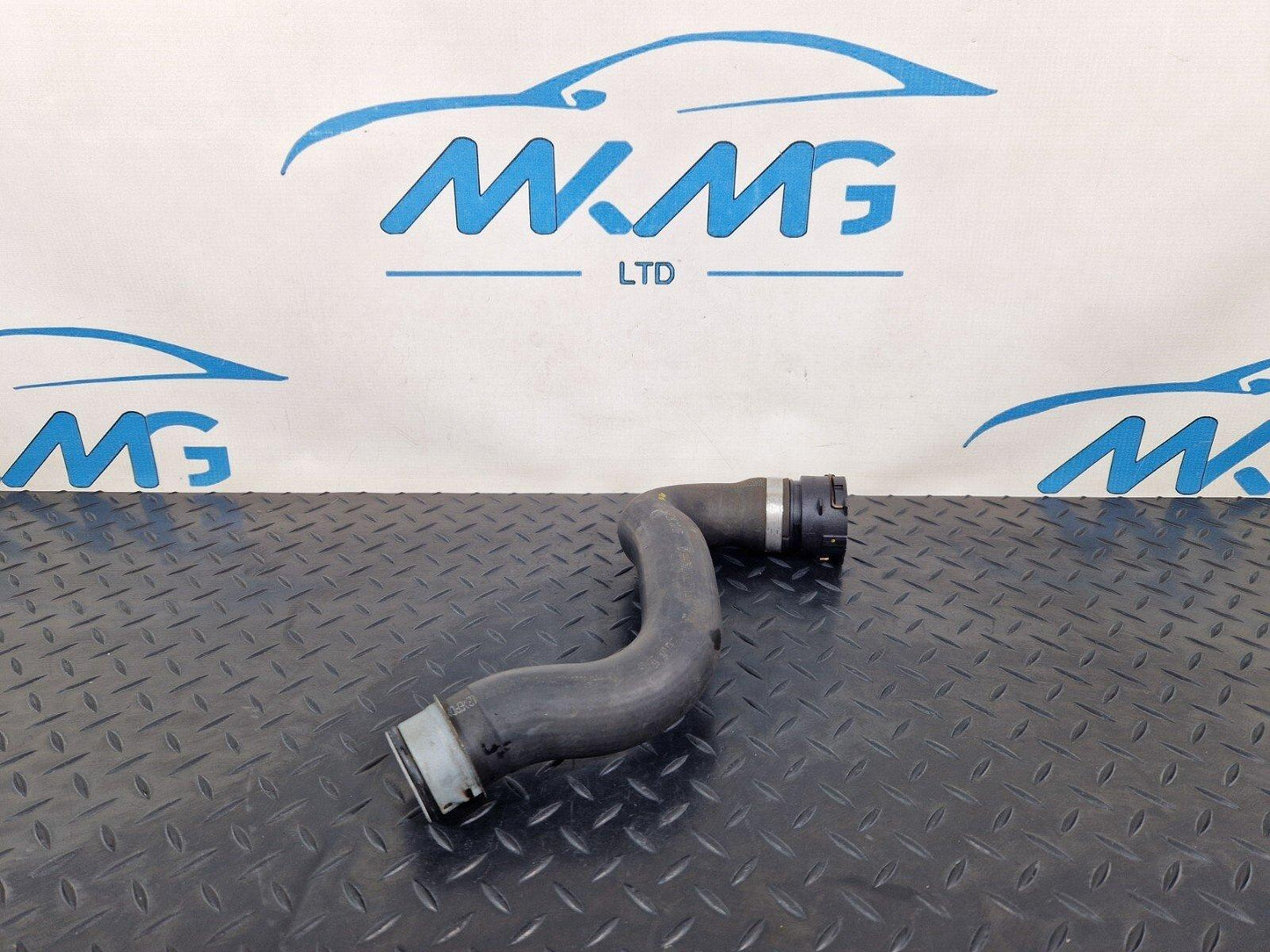 14-23 MERCEDES VITO W447 2.1d COOLANT HOSE PIPE A4475010482