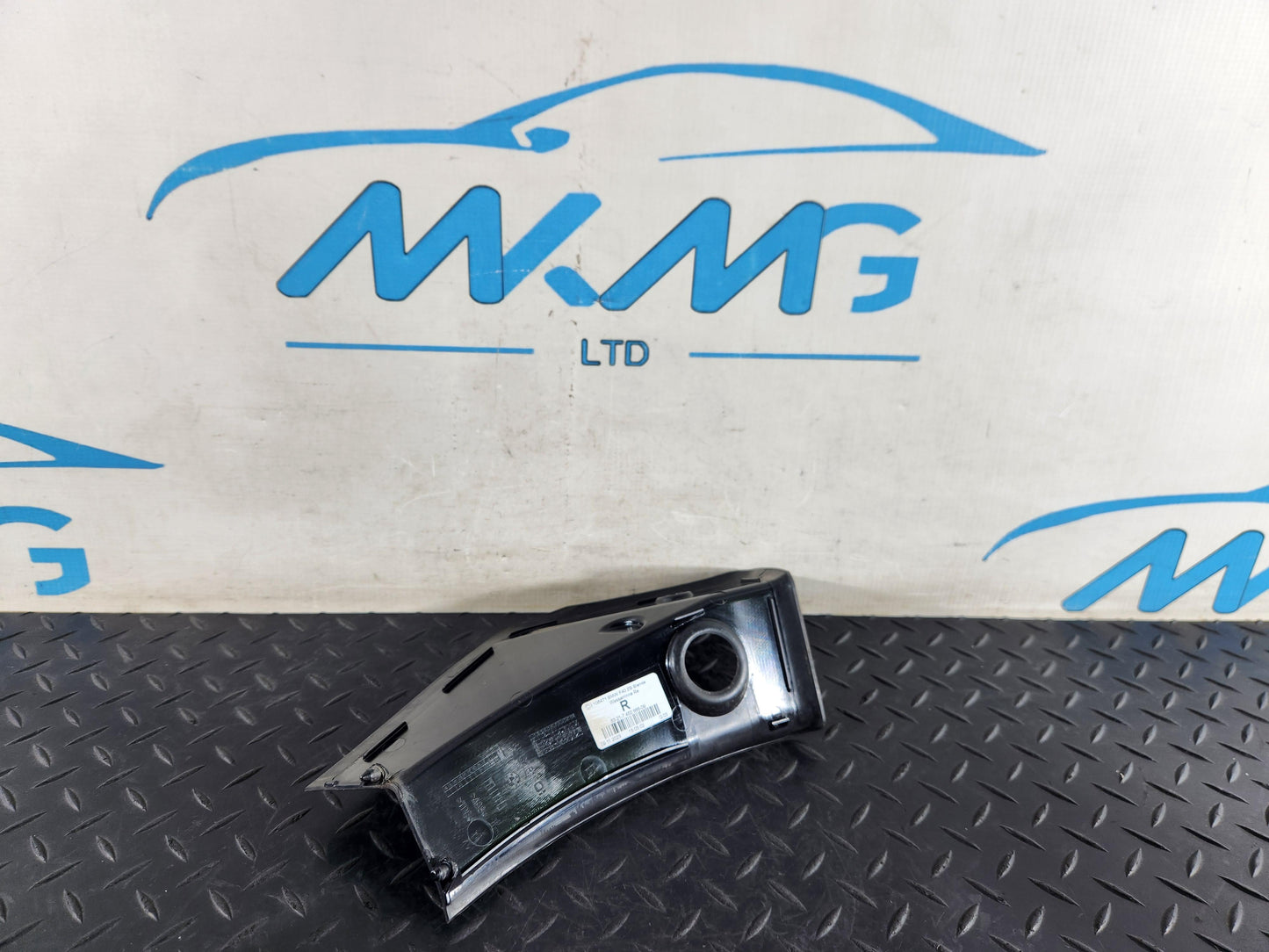 BMW 118i F40 Hatchback Rear Right Drip Rail Cover Trim Genuine 647132
