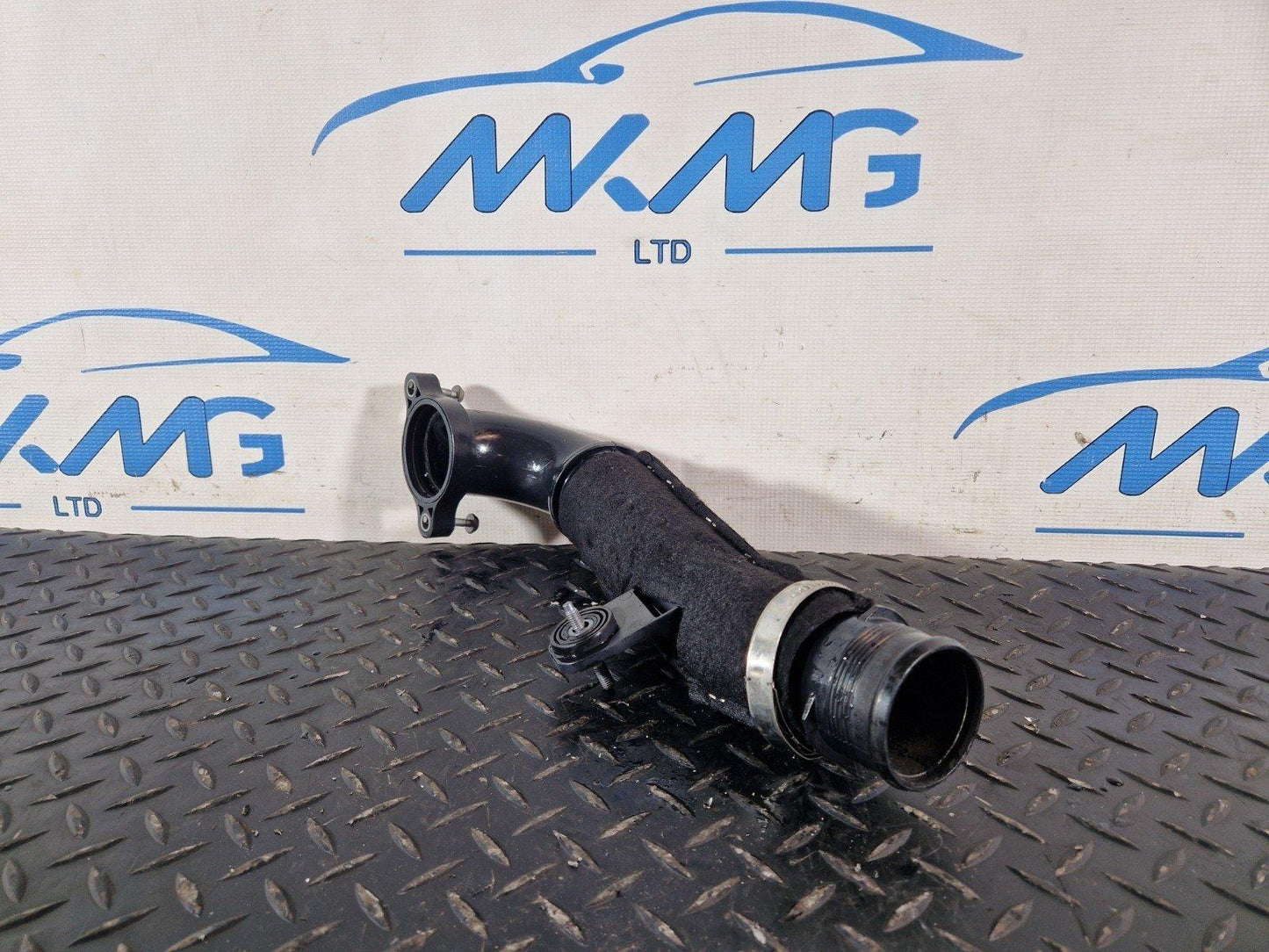 12-18 AUDI A6 C7 2.0 TDI DIESEL CGLC/CGL INTERCOOLER TURBO PIPE 04L145770N