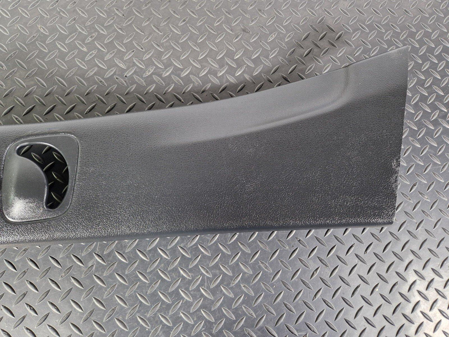 GENUINE MERCEDES A CLASS W177 PASSENGER SIDE TOP B PILLAR TRIM A1776900200