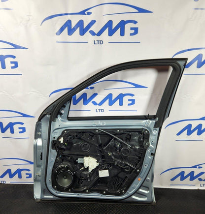 11-19 MERCEDES BENZ ML W166 GENUINE FRONT RIGHT O/S COMPLETE DOOR IN SILVER 988