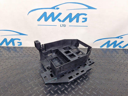 18-ON MERCEDES SPRINTER W907 W910 FOOTWELL FIREWALL CENTER BRACKET A9075451500