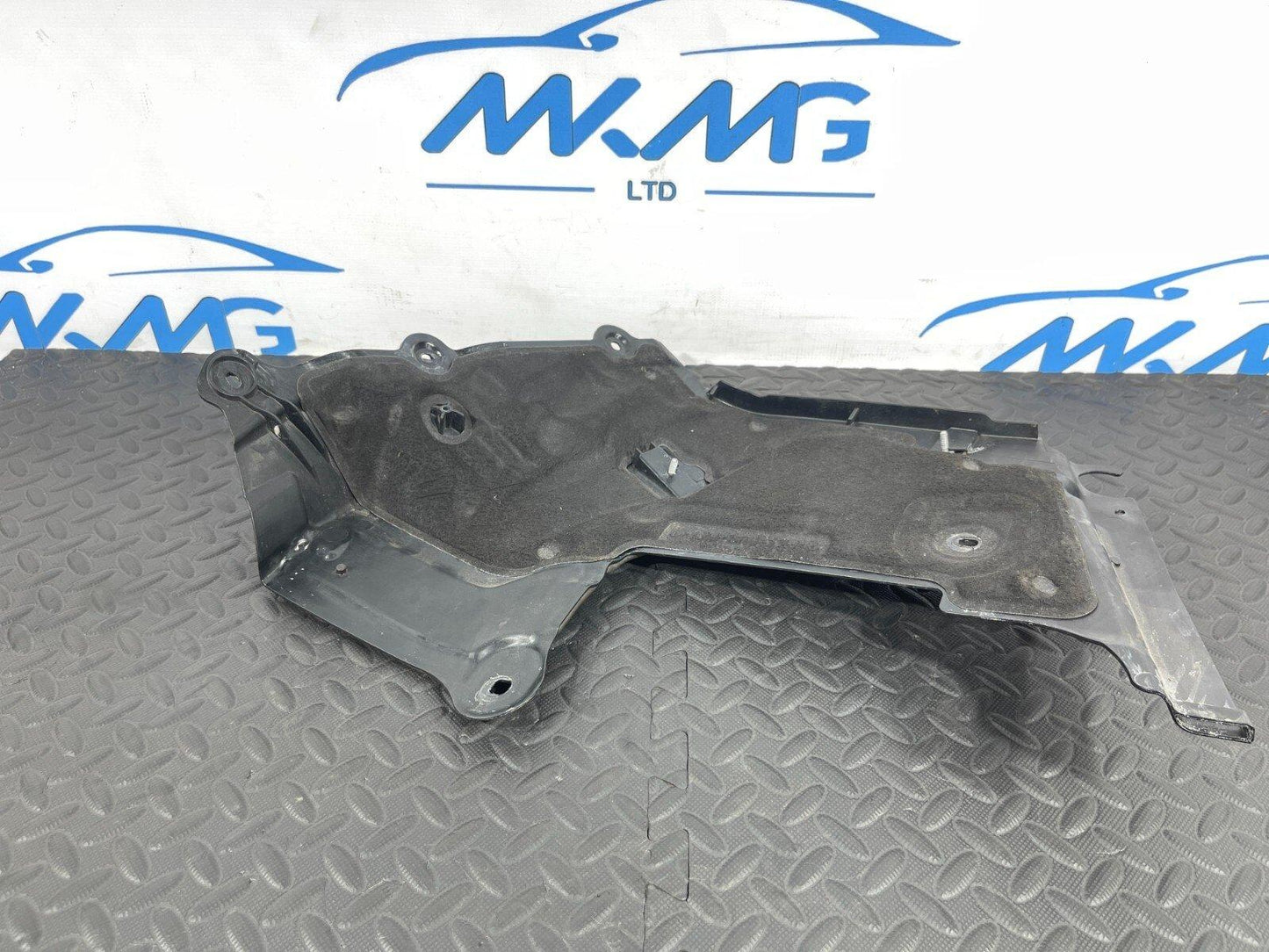 14-21 MERCEDES BENZ C300 W205 GENUINE ENGINE COMPARTMENT PANEL A2056200140