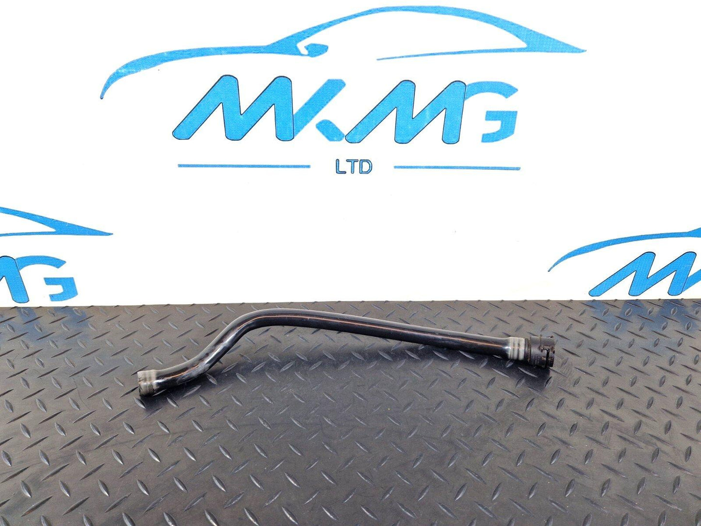 18-ON MERCEDES BENZ A CLASS W177 GENUINE LEAD WATER HOUSE A1775011301