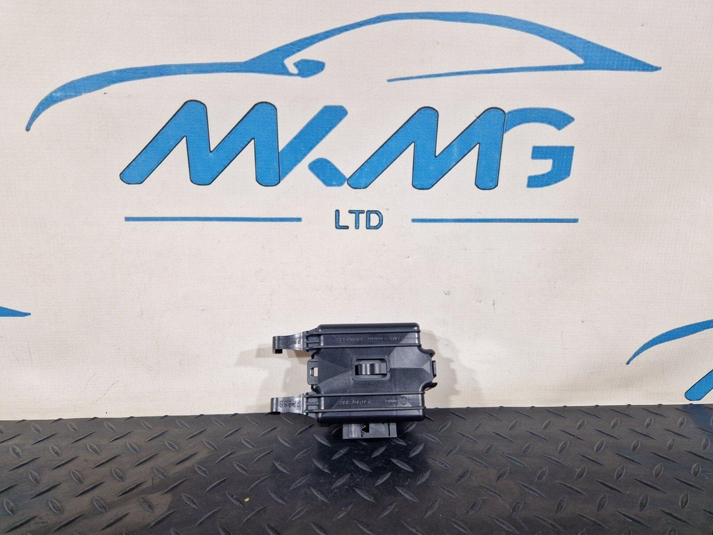15-18 AUDI A7 4G GENUINE OEM HEADLIGHT CONTROL MODULE ECU & BRACKET 4H4907357E