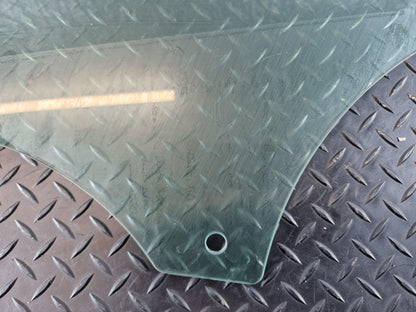 Land Rover Range Rover Evoque L551 Front Left Door Window Glass K8D221411AD