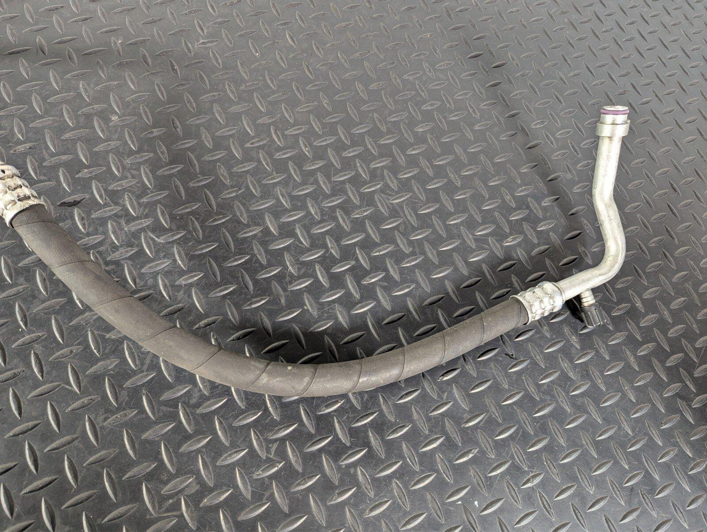 13-19 MERCEDES BENZ CLA C117 GENUINE A/C AIR CONDITIONING PIPE HOSE A2468305600