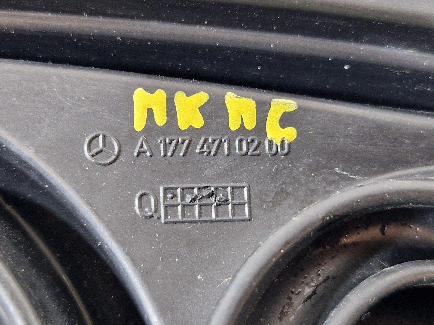 18-ON MERCEDES BENZ A CLASS W177 FUEL FILLER NECK PIPE COVER A1774710200
