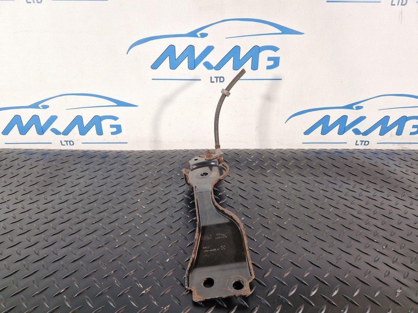 19-ON RANGE ROVER EVOQUE L551 REAR RIGHT O/S SIDE SUSPENSION BRACKET J9C35A364AF