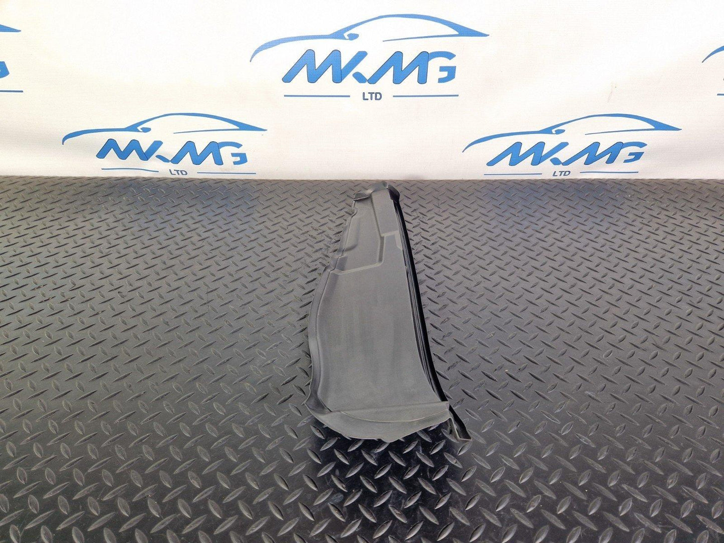 16-22 BMW X1 F48 GENUINE FRONT DRIVER SIDE ENGINE RUBBER SEAL 7329400