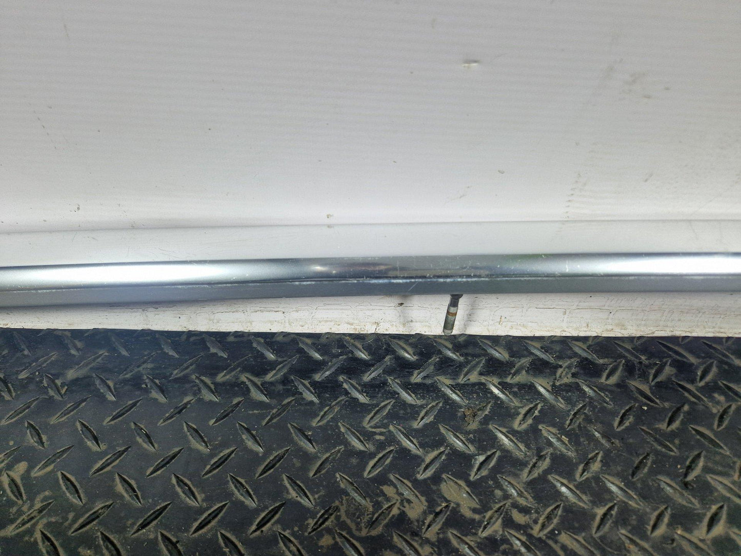 Audi A4 B9 Left Side Roof Rail Rack Genuine 8W9860022