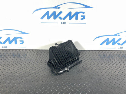 16-19 AUDI A4 B9 GENUINE FRONT AIR INTAKE DUCT VENT 8W2819904A
