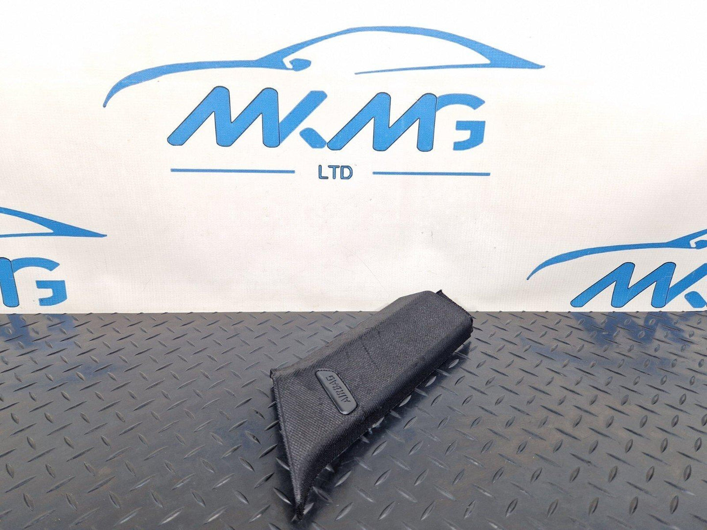 12-18 BMW 4 SERIES F36 LCI M-SPORT REAR RIGHT C PILLAR TRIM BLACK 8059306