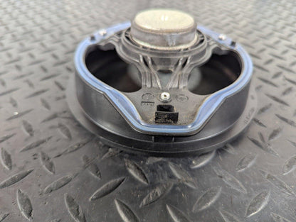 13-19 MERCEDES BENZ CLA C117 GENUINE FRONT LEFT DOOR SPEAKER A01903104