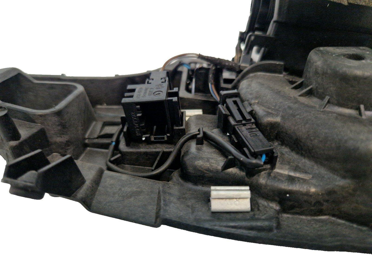 16-19 AUDI A4 B9 GENUINE FRONT DASHBOARD AIR VENTS 8W2820901C 8W2820902
