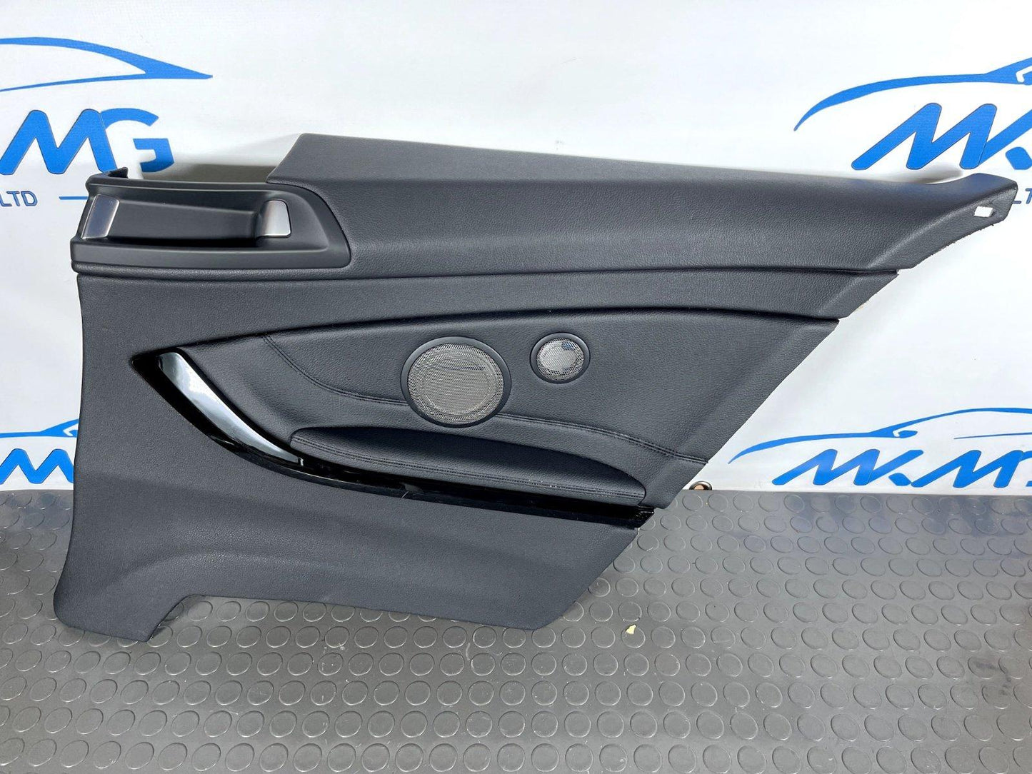 BMW 4 SERIES F32 REAR RIGHT BLACK LEATHER DOOR PANEL (H/K COVER) 7302762