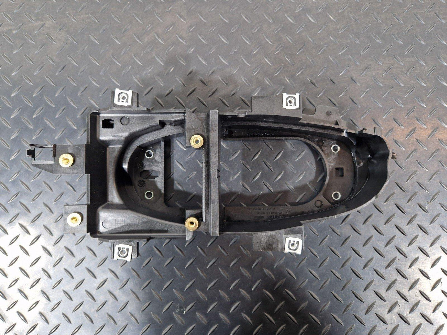 16-24 AUDI A5 F5 COUPE GENUINE GEAR SHIFTING MECHANISM MOUNTING FRAME 8W2863531