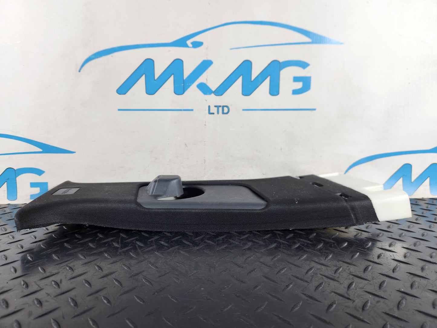 12-18 Land Rover Range Rover Evoque L538 Right Upper B-Pillar Trim BJ32243A86AF