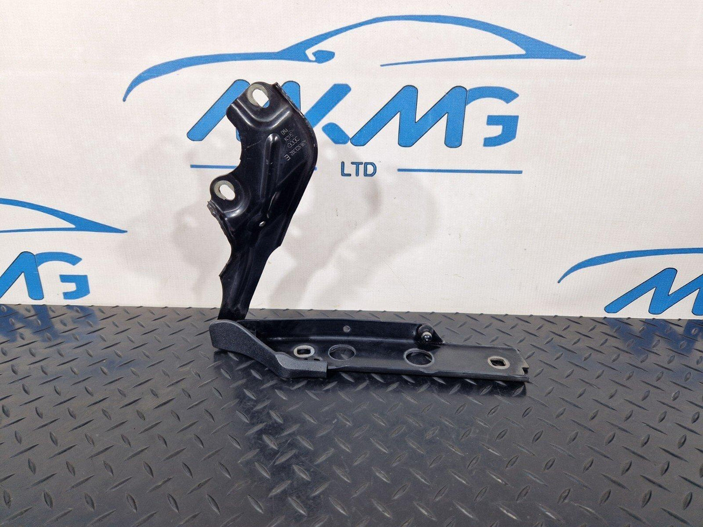 12-18 AUDI A6 C7 FRONT HOOD BONNET DRIVER RIGHT SIDE HINGE 4G8823302E