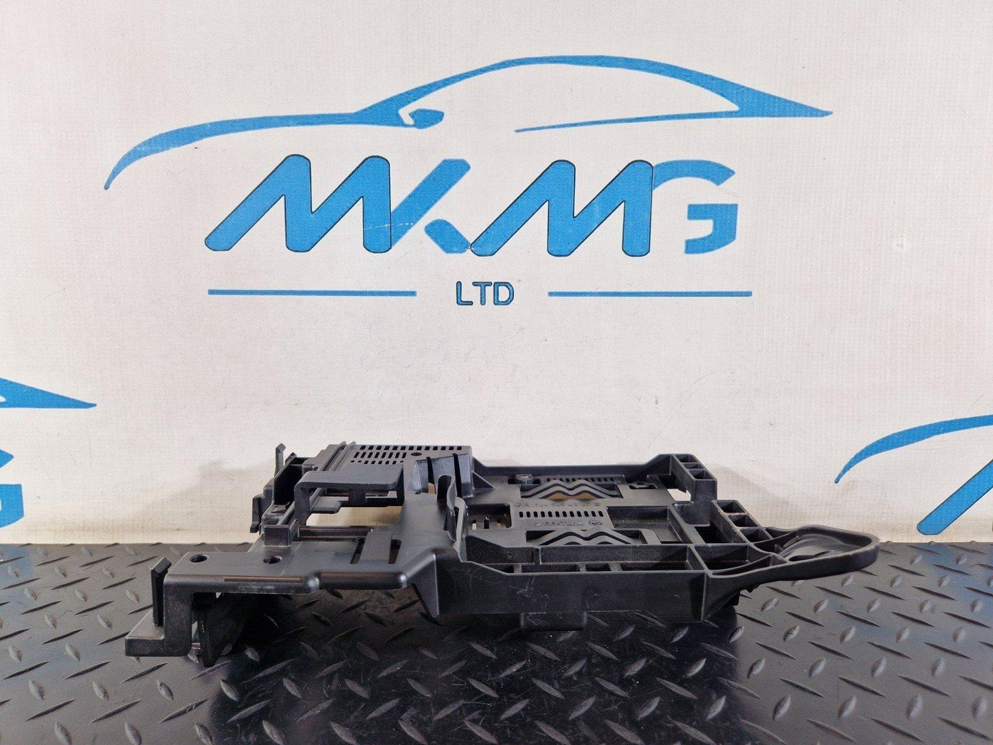 16-19 MERCEDES BENZ GLE W166 CONTROL UNIT BRACKET MOUNT HOLDER A1665454347