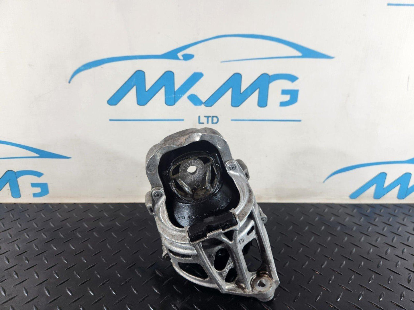 16-20 AUDI Q7 4M LEFT PASSENGER SIDE ENGINE ELECTRIC HYDRO MOUNT 4M0199371C