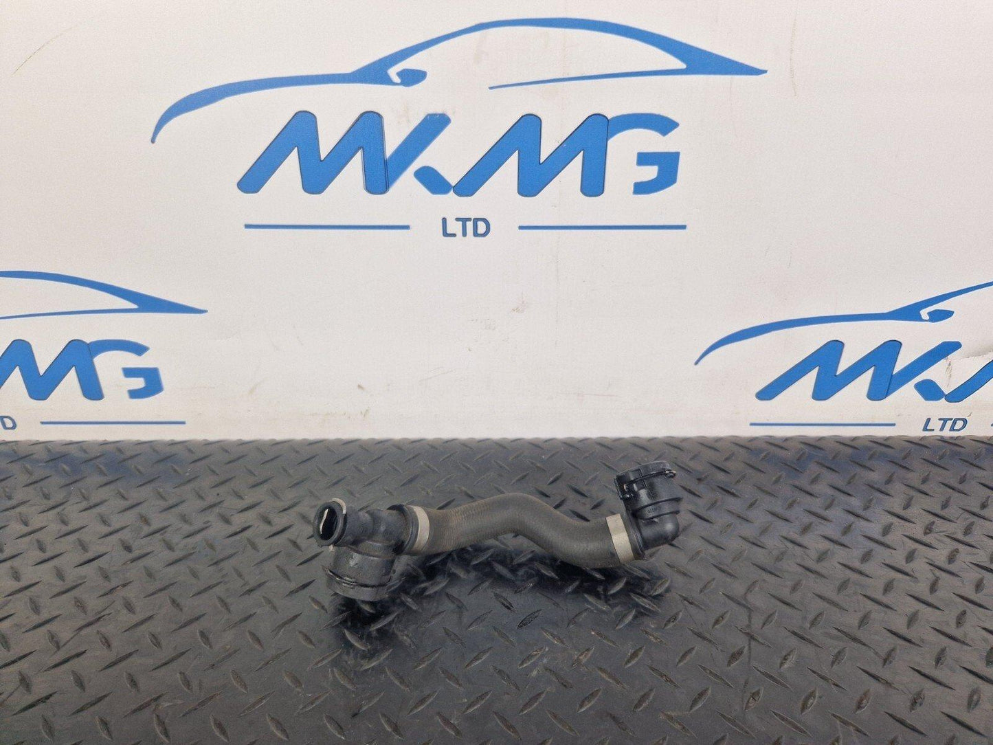 14-21 MERCEDES BENZ C W205 GENUINE COOLANT PIPE HOSE A2055010891