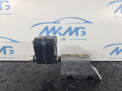 19-ON RANGE ROVER EVOQUE L551 EXHAUST BRACKET HOLDER RUBBER MOUNT