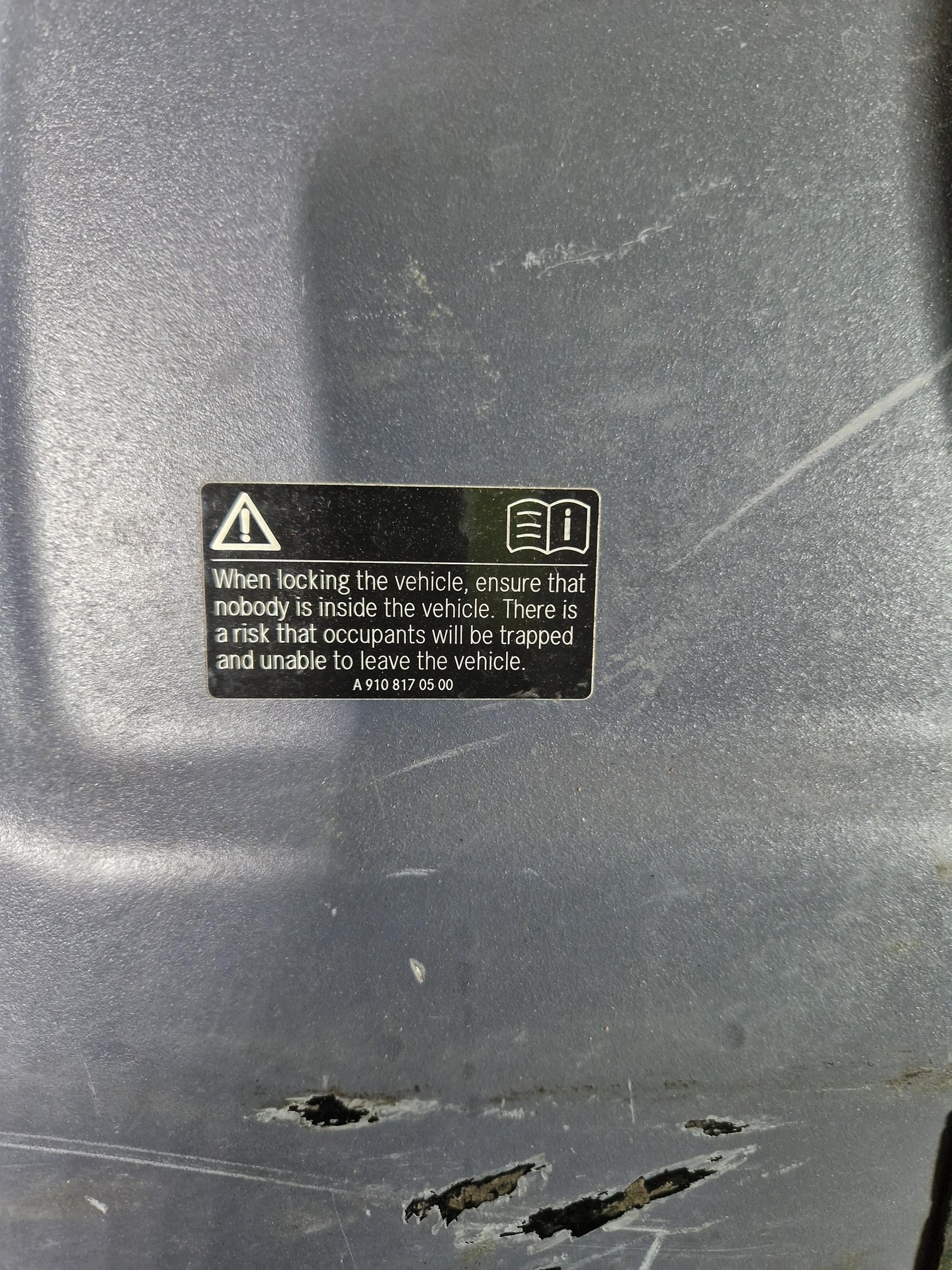 Mercedes-Benz Sprinter W907 2.1CDI Genuine Bulkhead Partition