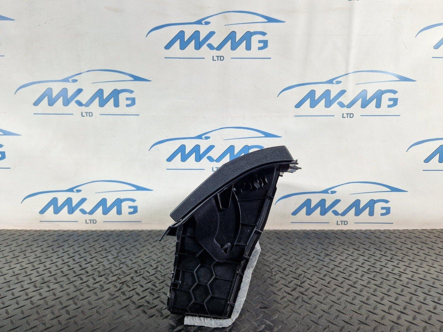 BMW 1 SERIES GENUINE GLOVE BOX STORAGE COMPARTMENT 922725006