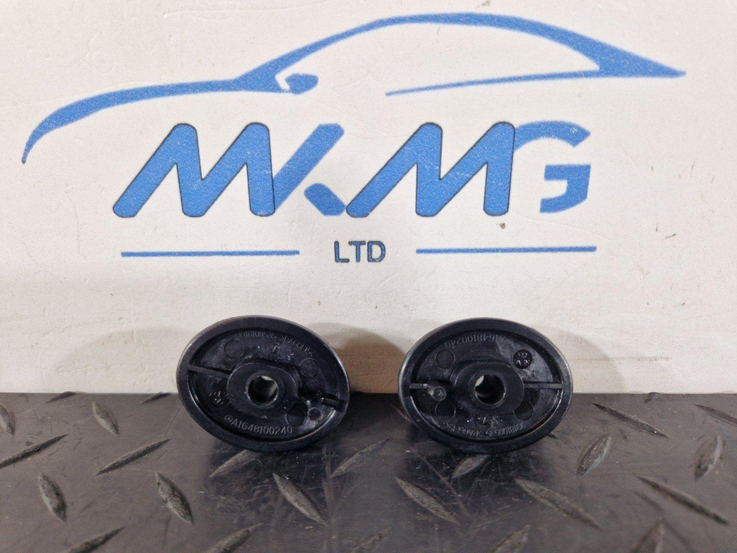 11-19 MERCEDES BENZ ML W166 REAR BOOT HOOK BAG HANGER A1648100240