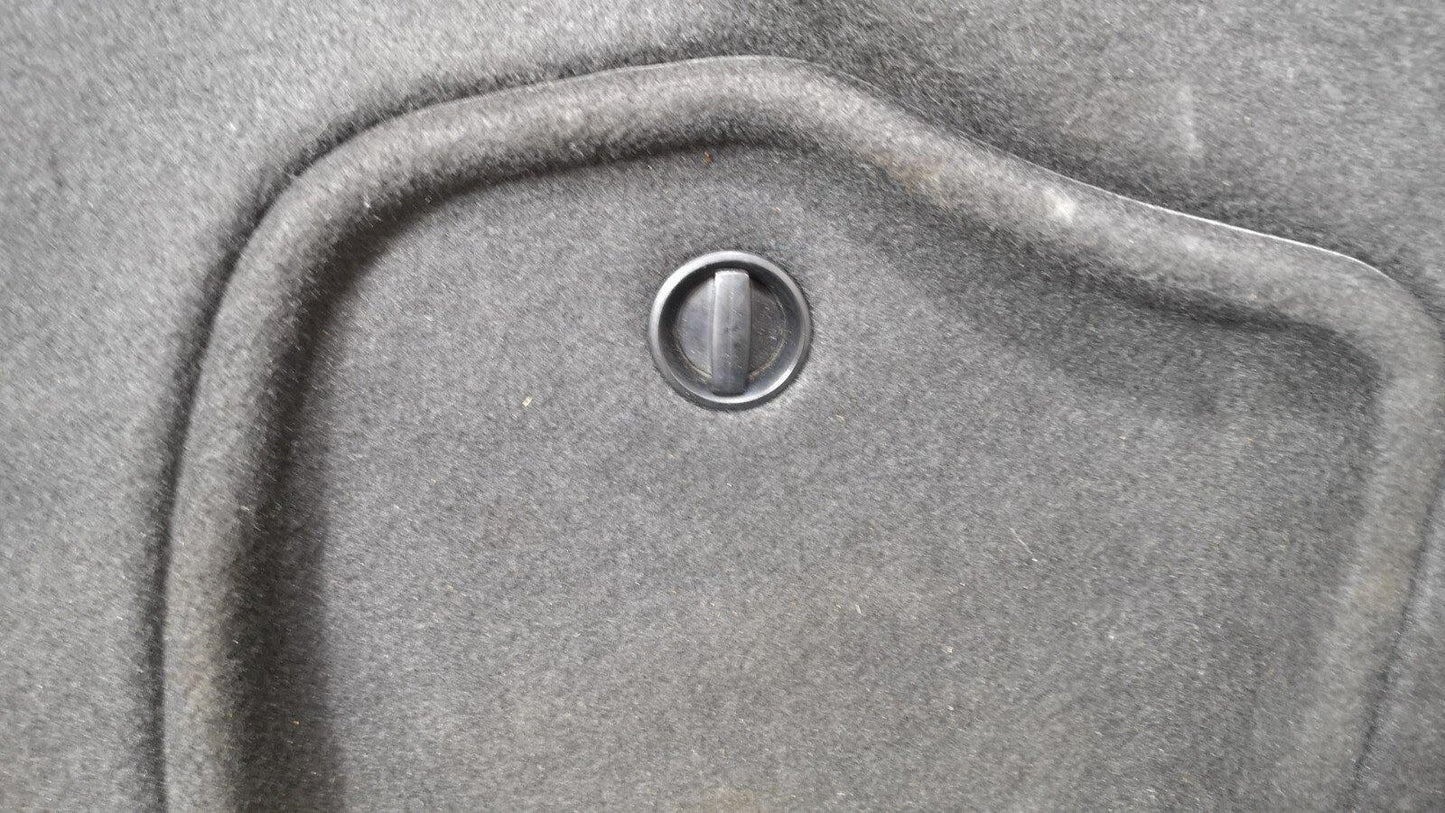 16-19 AUDI A4 B9 S-LINE SALOON GENUINE PASSENGER SIDE BOOT TRIM COVER 8W5863879C