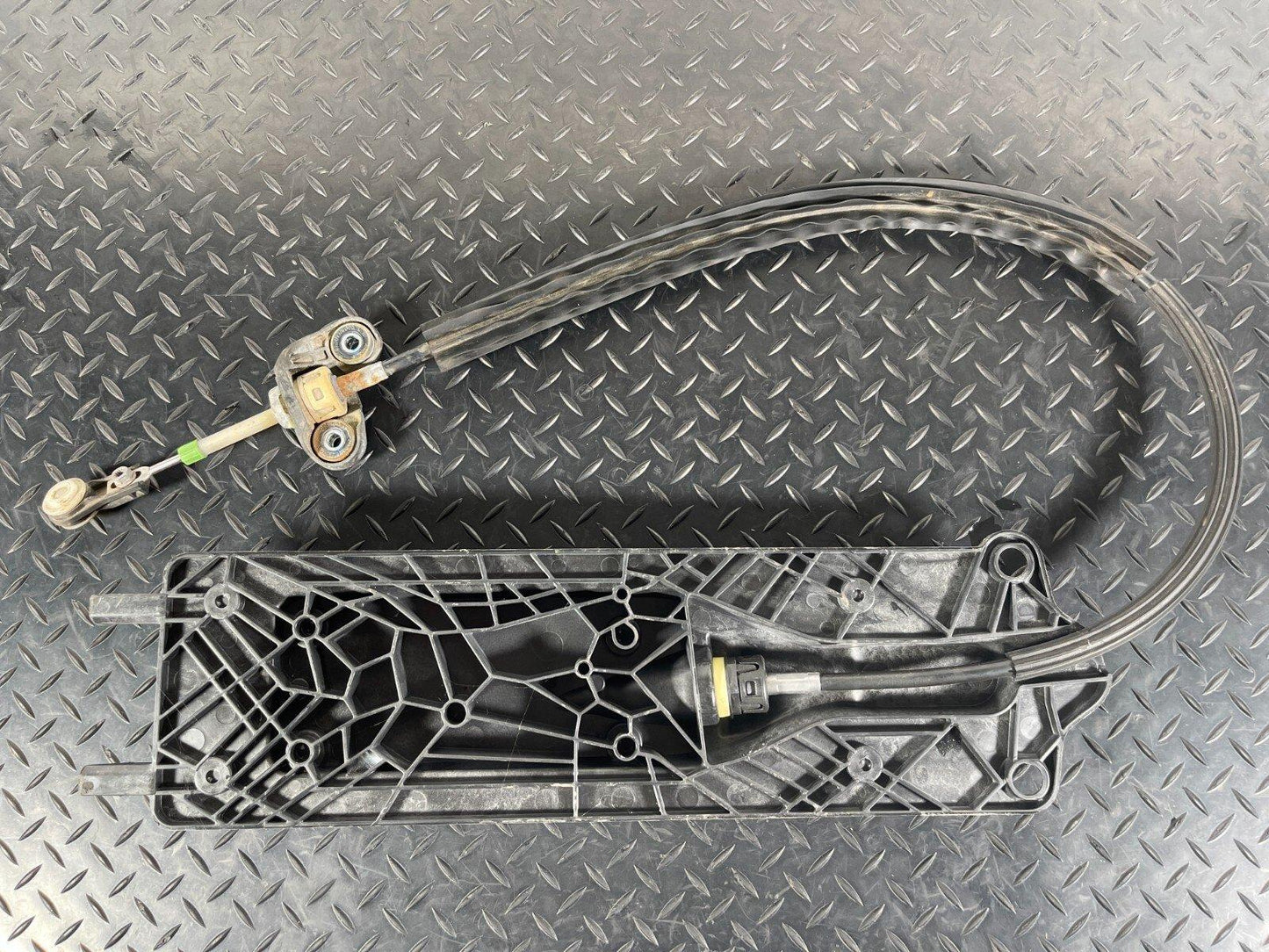 VOLKSWAGEN e-GOLF MK7 Gear Shifting Mechanism Cables 5QE713061