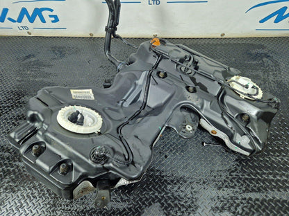 12-17 AUDI S5 CONVERTIBLE  GENUINE PETROL ENGINE FUEL TANK WITH PUMP 8W0201021AF