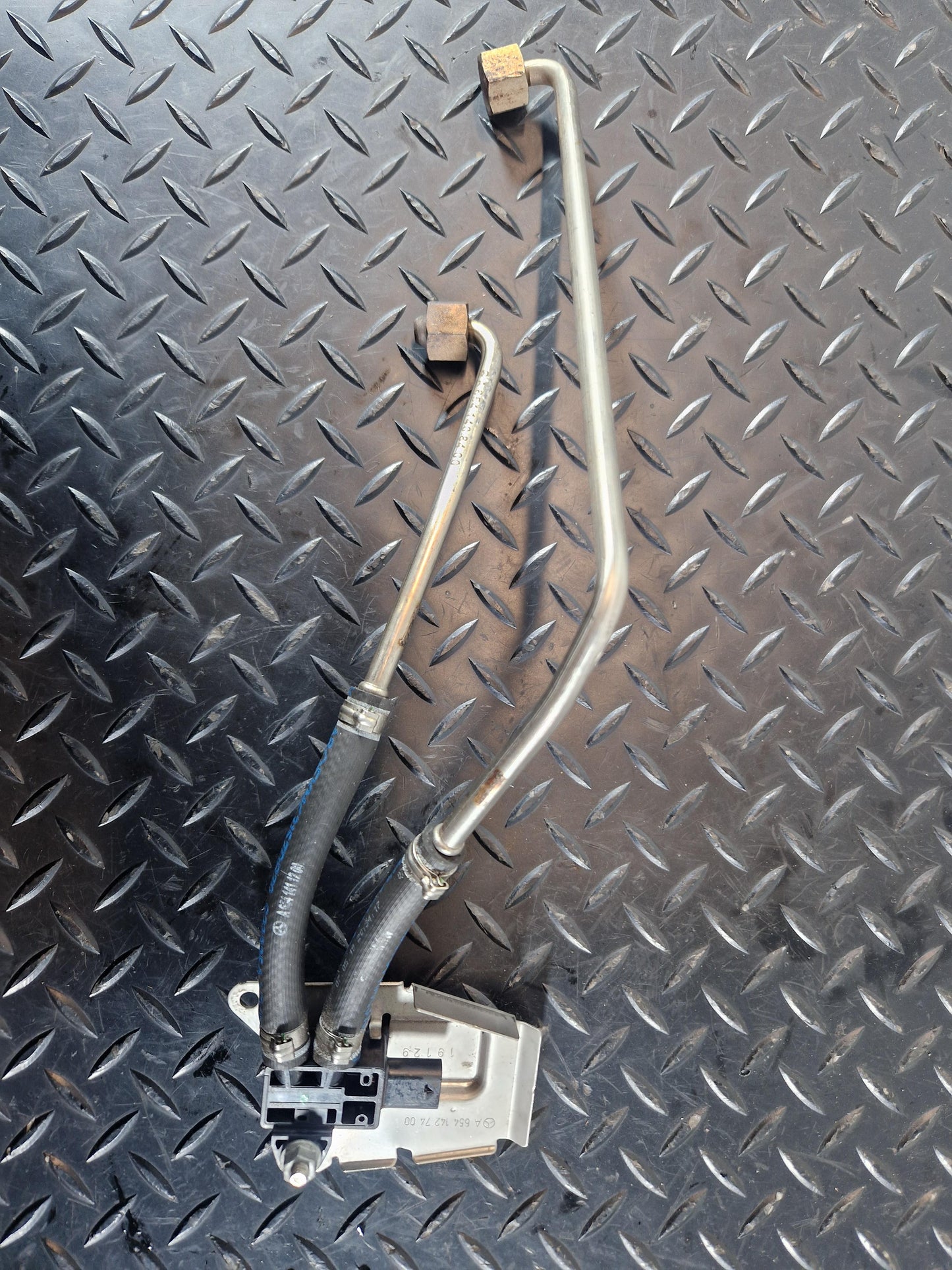 2019 Mercedes-Benz B200d Oxygen Sensor A6541408500 A6541411200 A6541427400