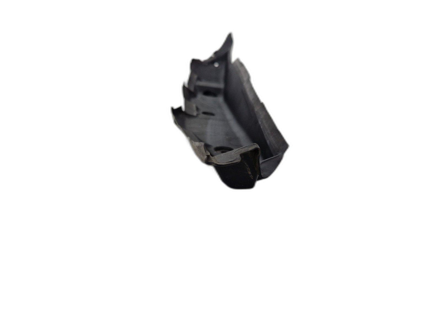 12-18 MERCEDES A CLASS W176 LEFT WING FENDER INSULATION COVER A1768890000