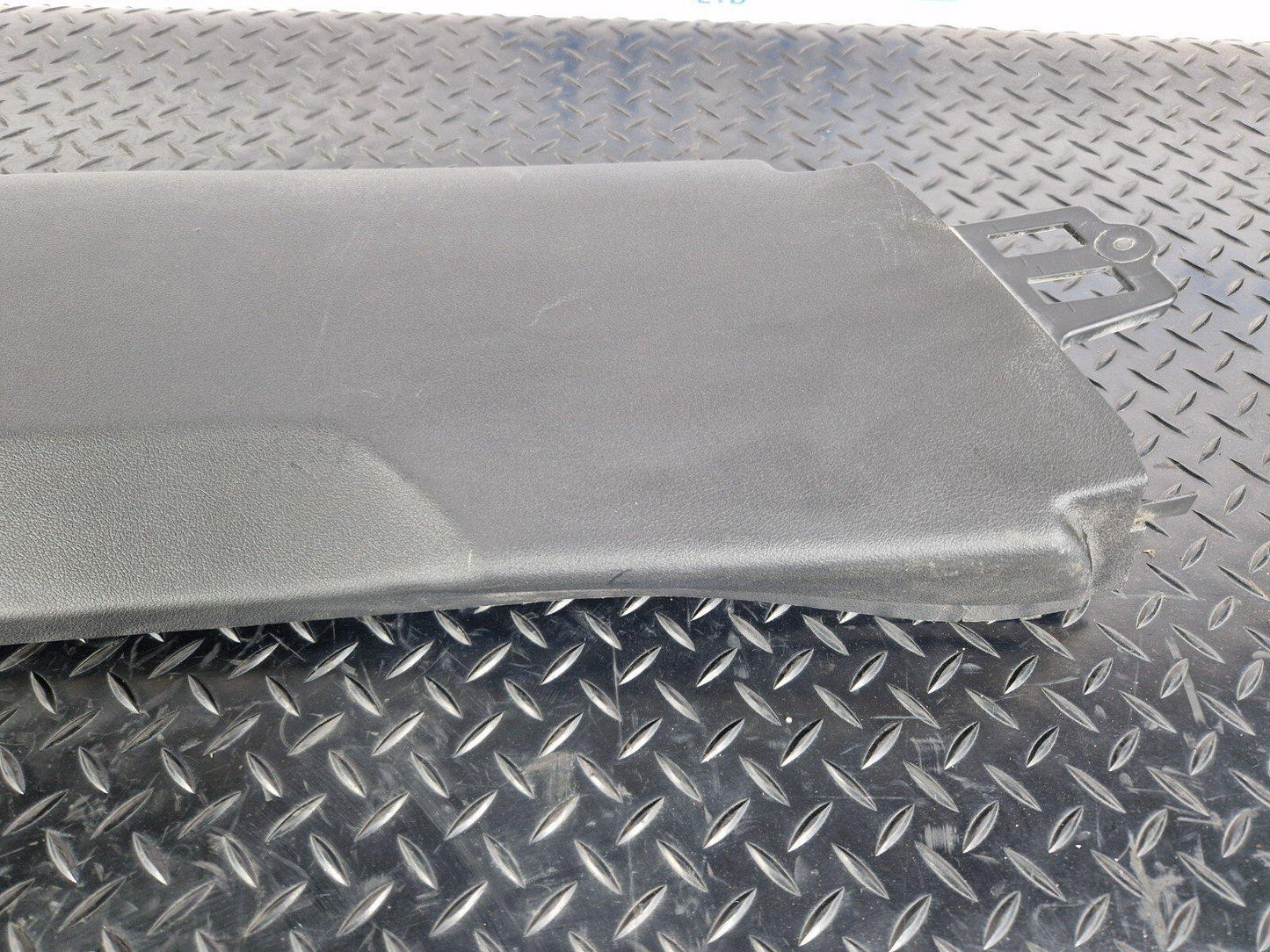 BMW 2 SERIES GRAN COUPE F44 COLUMN BOTTOM COVER DRIVER SIDE BPILLAR TRIM 7475576