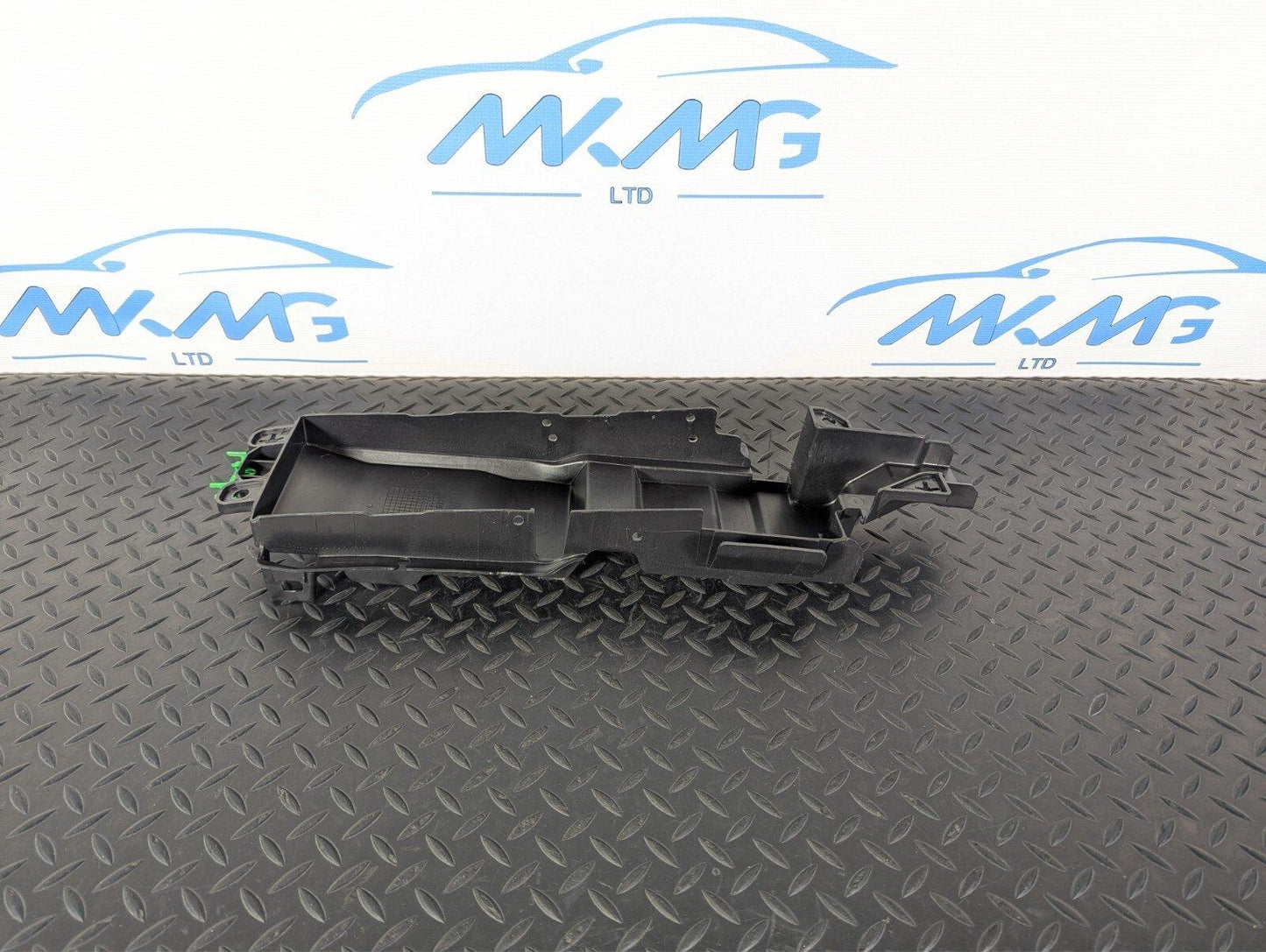 16-19 AUDI A4 B9 GENUINE OEM CENTER CONSOLE LOWER COVER TRIM 8W0863051
