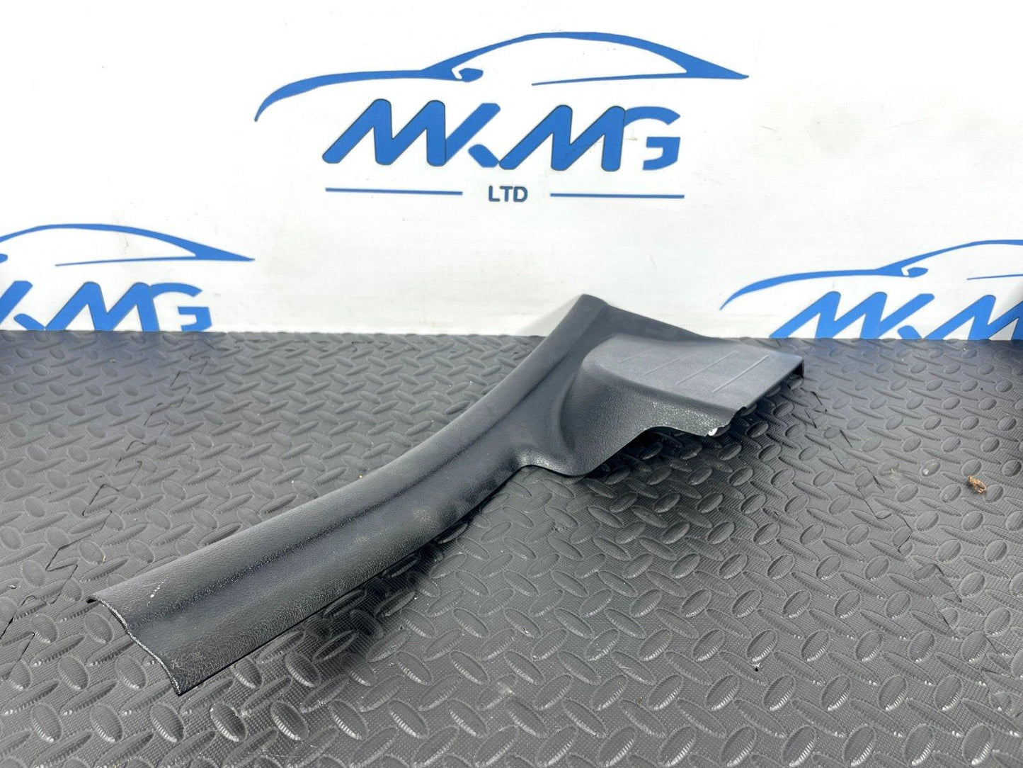 14-21 BMW 2 SERIES GRAN TOURER F46 GENUINE REAR RIGHT STEP TRIM PANEL 7362332
