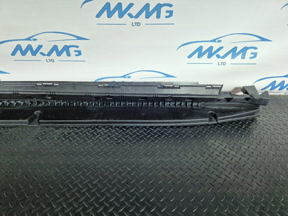 11-19 MERCEDES W166 RIGHT DRIVER SIDE SKIRT HOLDER BRACKET A1666900210 DAMAGED