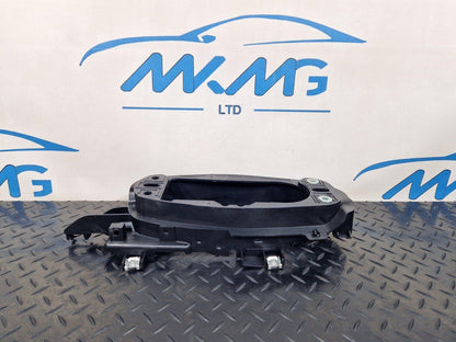 16-19 AUDI A4 B9 GENUINE GEARSTICK MOUNTING PLATE BRACKET 8W0863531