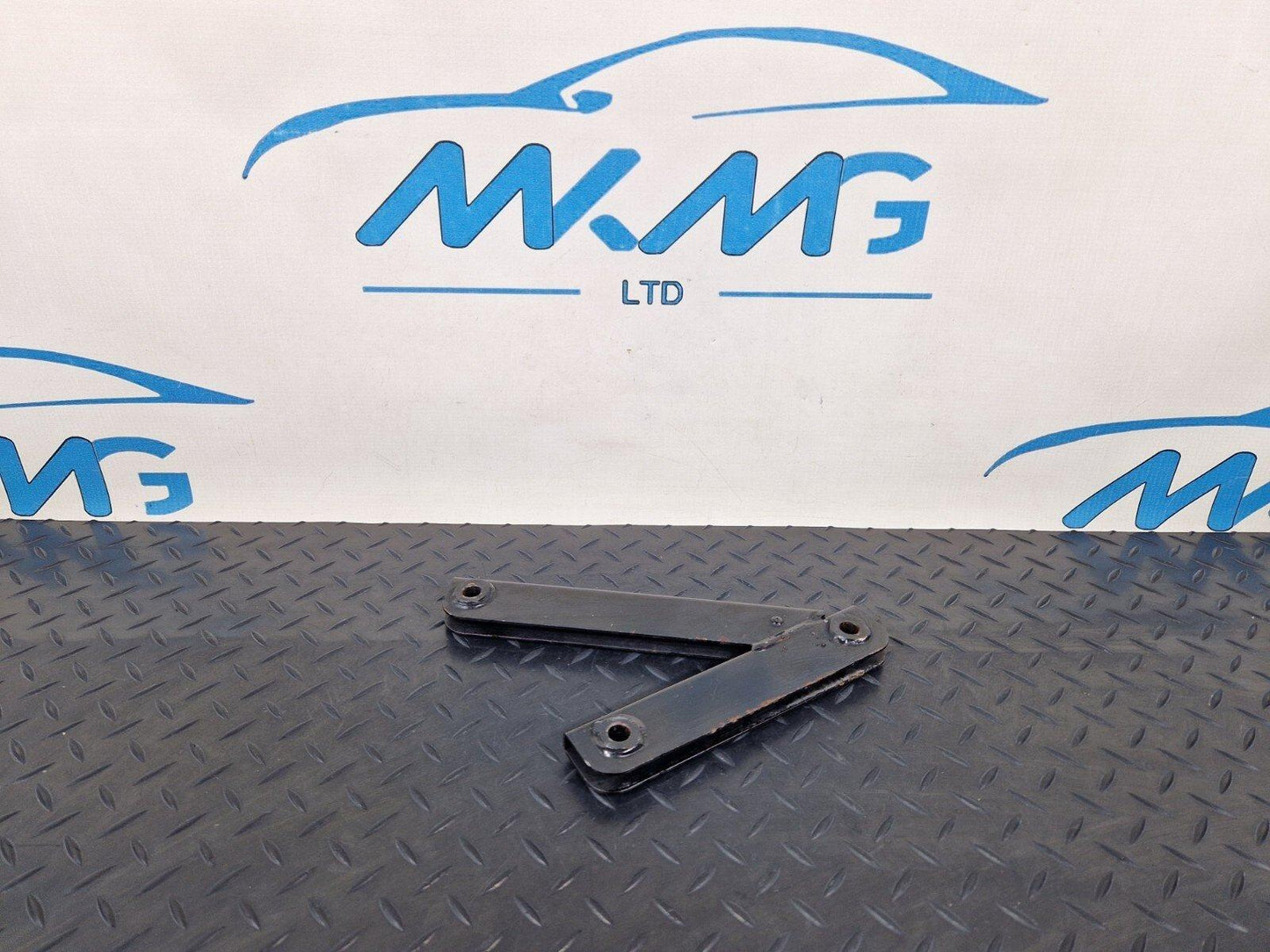 14-23 MERCEDES BENZ VITO W447 GENUINE FRONT AXLE CARRIER STRUT A4476200085