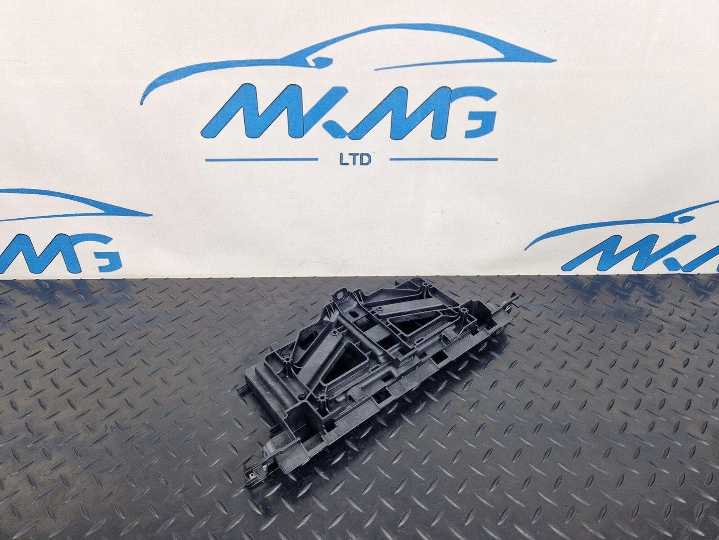16-23 AUDI S5 A5 F5 B9 GENUINE MMI SCREEN MOUNT BRACKET