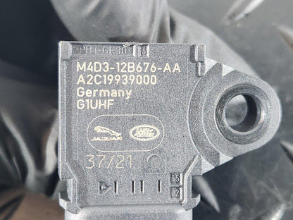 19-ON RANGE ROVER EVOQUE L551 AIR TEMPERATURE SENSOR M4D312B676AA