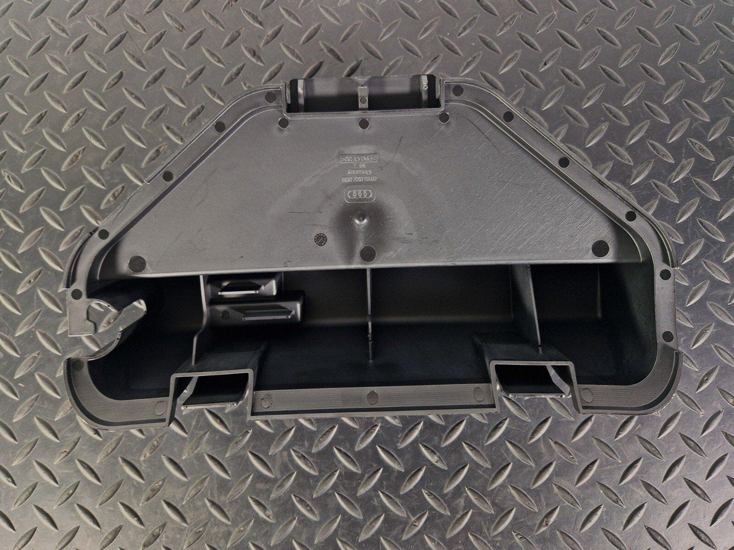 16-19 AUDI A4 B9 GENUINE OEM WARNING TRIANGLE MOUNT 8W5827569