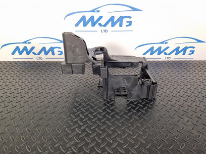 14-21 MERCEDES BENZ C200d W205 CD CHANGER ECU HOLDER BRACKET A2055458900